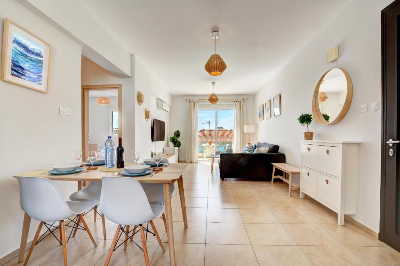 ♥ Sunny&Cozy Family Apartment ★ Walk To The Beach☼ Paralimni Luaran gambar