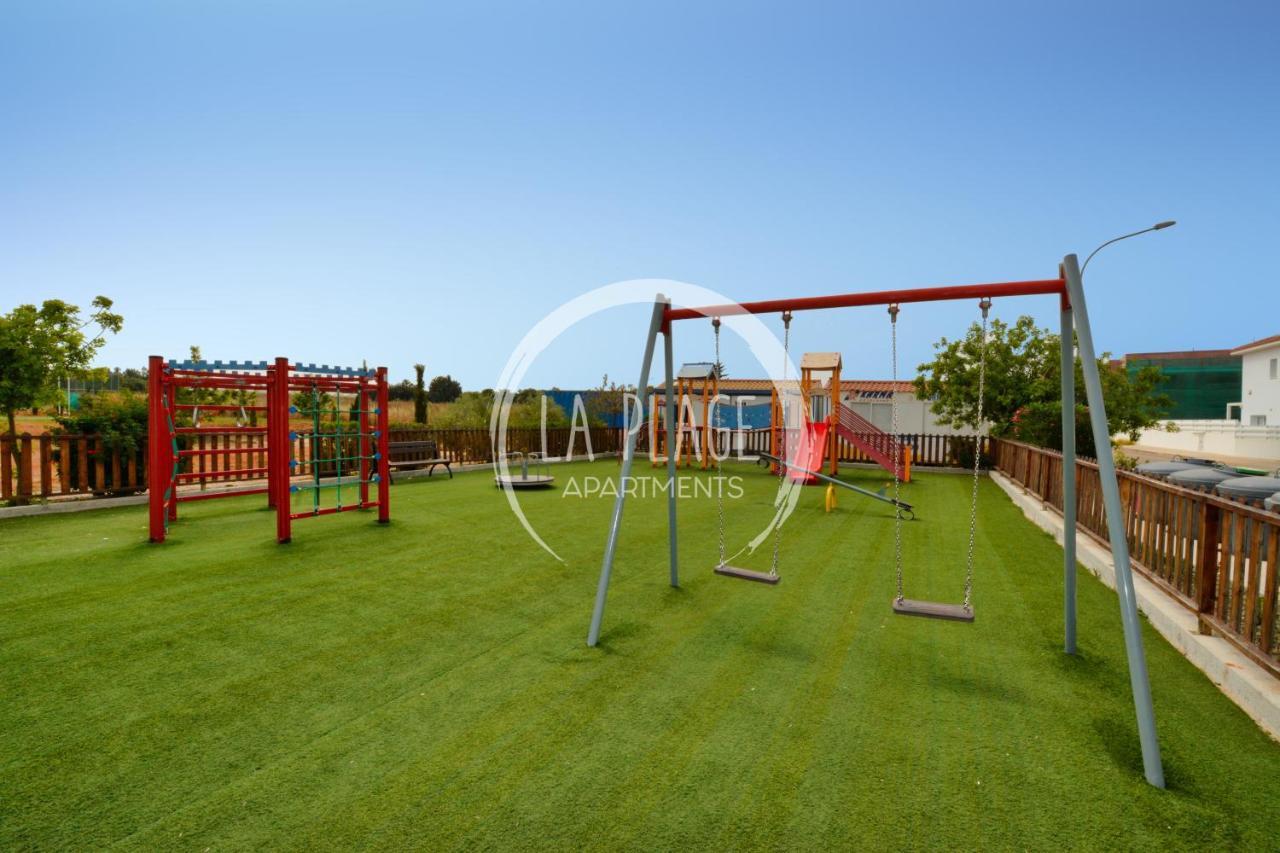 ♥ Sunny&Cozy Family Apartment ★ Walk To The Beach☼ Paralimni Luaran gambar