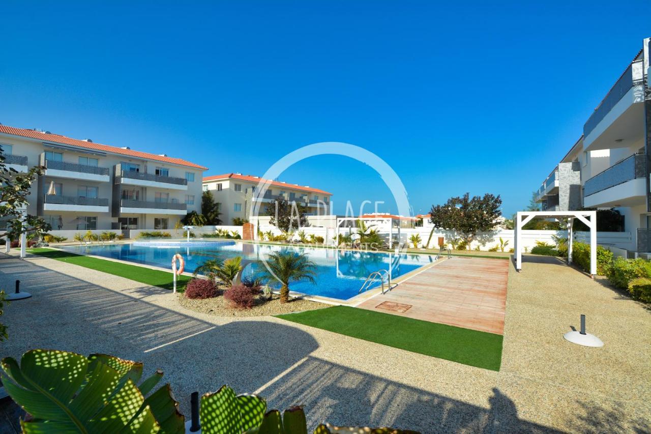 ♥ Sunny&Cozy Family Apartment ★ Walk To The Beach☼ Paralimni Luaran gambar