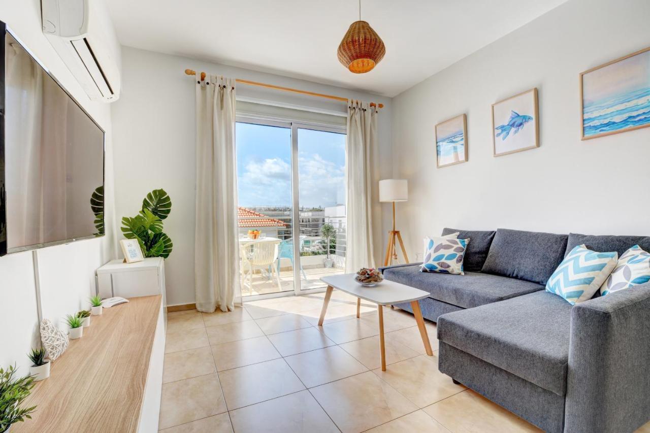 ♥ Sunny&Cozy Family Apartment ★ Walk To The Beach☼ Paralimni Luaran gambar