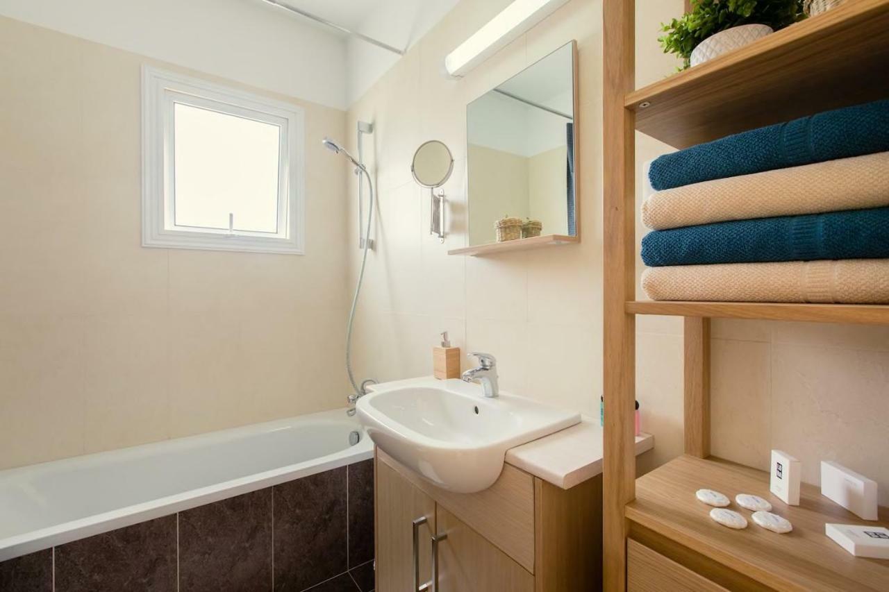 ♥ Sunny&Cozy Family Apartment ★ Walk To The Beach☼ Paralimni Luaran gambar